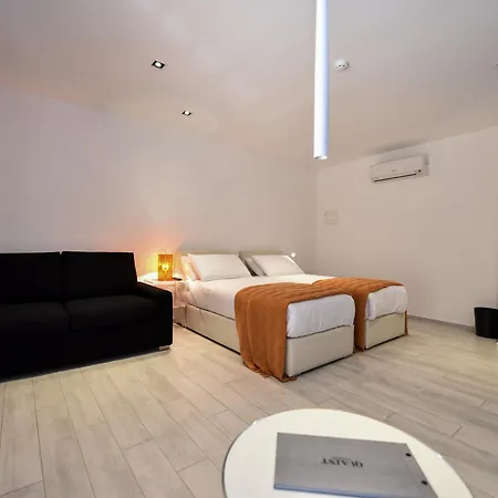 Quaint Boutique Hotel 3*