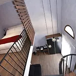 Quaint Boutique 3*