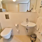 Quaint Boutique Hotel 3*
