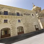 Quaint Boutique Nadur