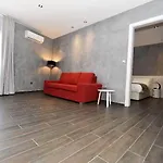 Quaint Boutique Hotel 3*