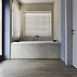 Quaint Boutique Hotel 3*