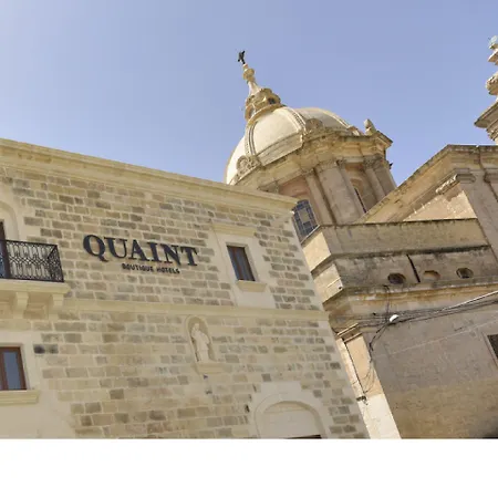 Quaint Boutique Szálloda 3*