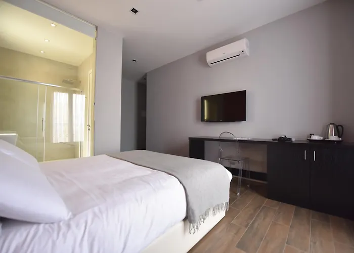 Отель Quaint Boutique