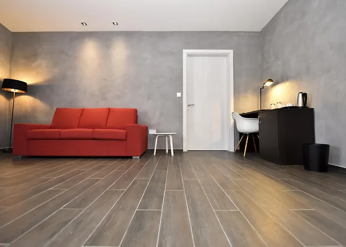 Отель Quaint Boutique 3*