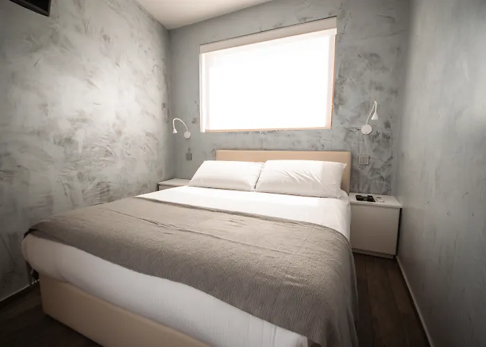 Отель Quaint Boutique 3*