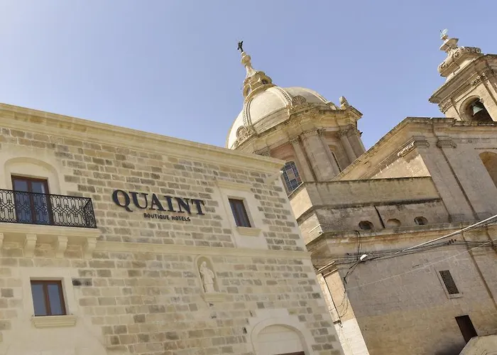 Отель Quaint Boutique Надур