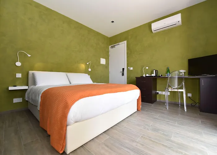 Quaint Boutique 纳杜尔