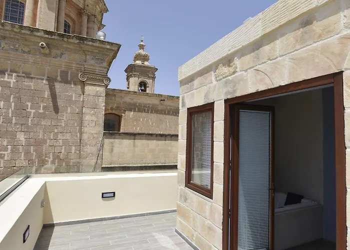 Quaint Boutique Отель